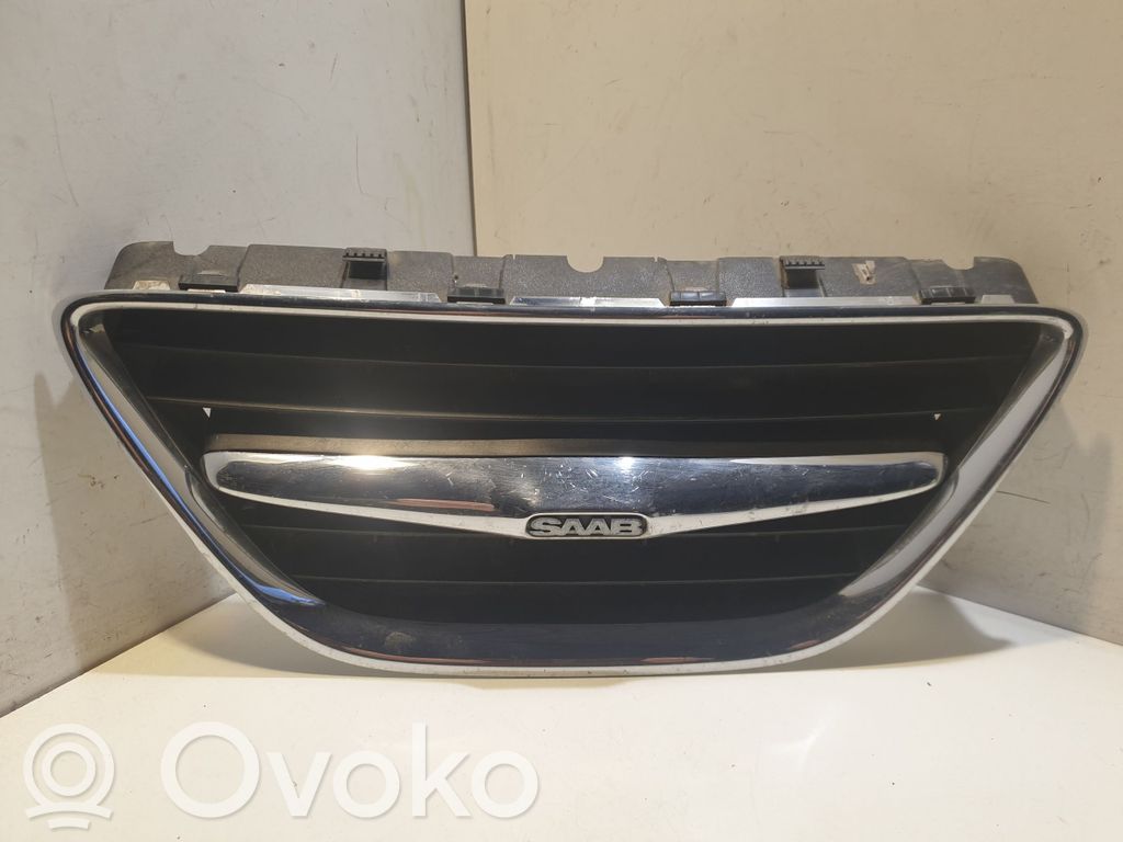 Saab 9-5 Priekšējais režģis 