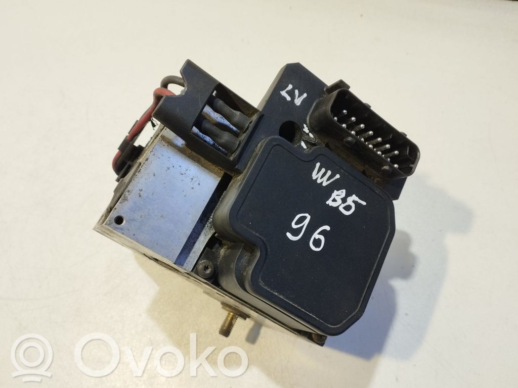 Volkswagen PASSAT B5 ABS Blokas 