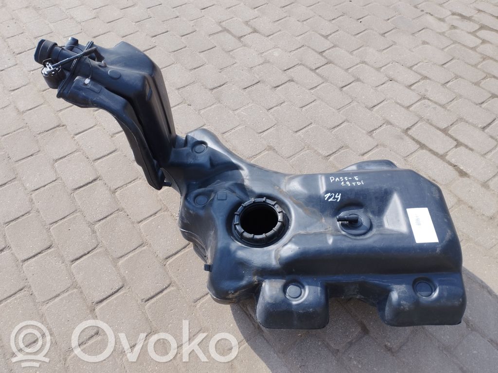 Volkswagen PASSAT B5 Polttoainesäiliö 