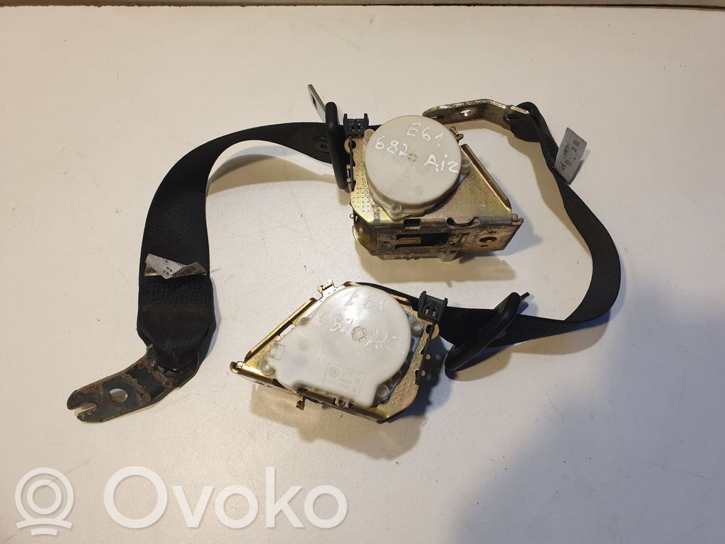 Rear seatbelt   E1040528