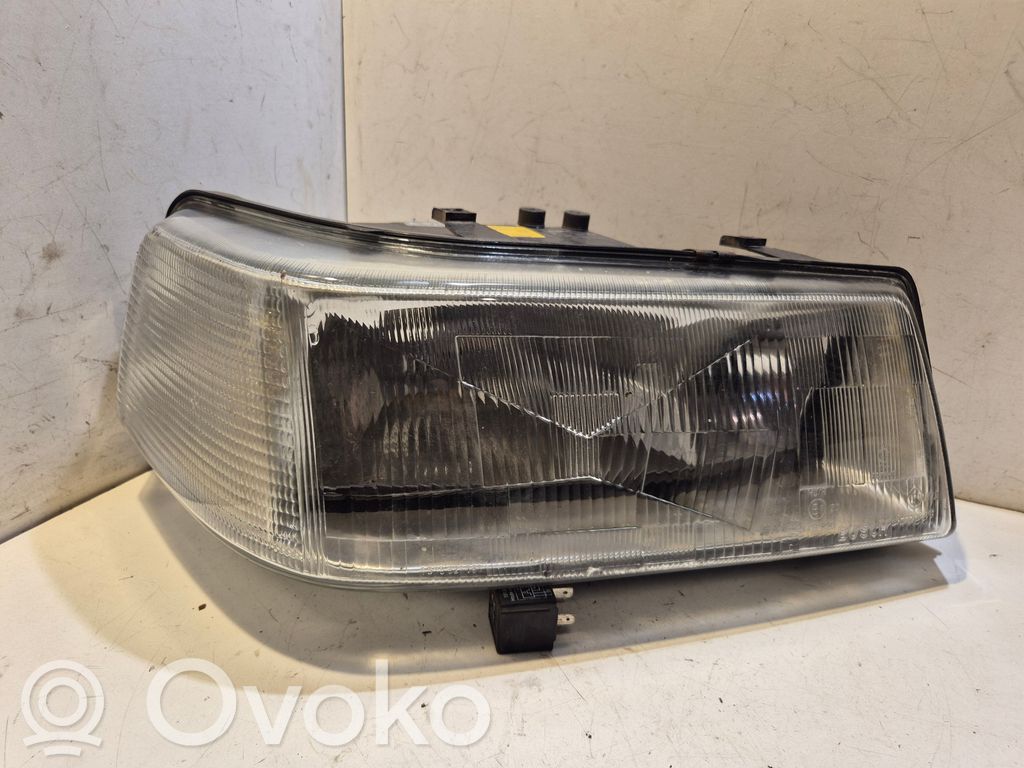 Audi V8 Scheinwerfer 