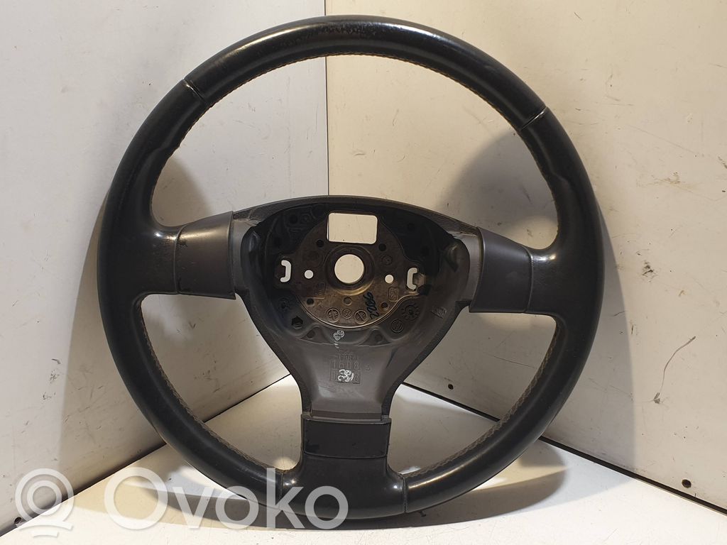 Volkswagen Golf V Lenkrad 