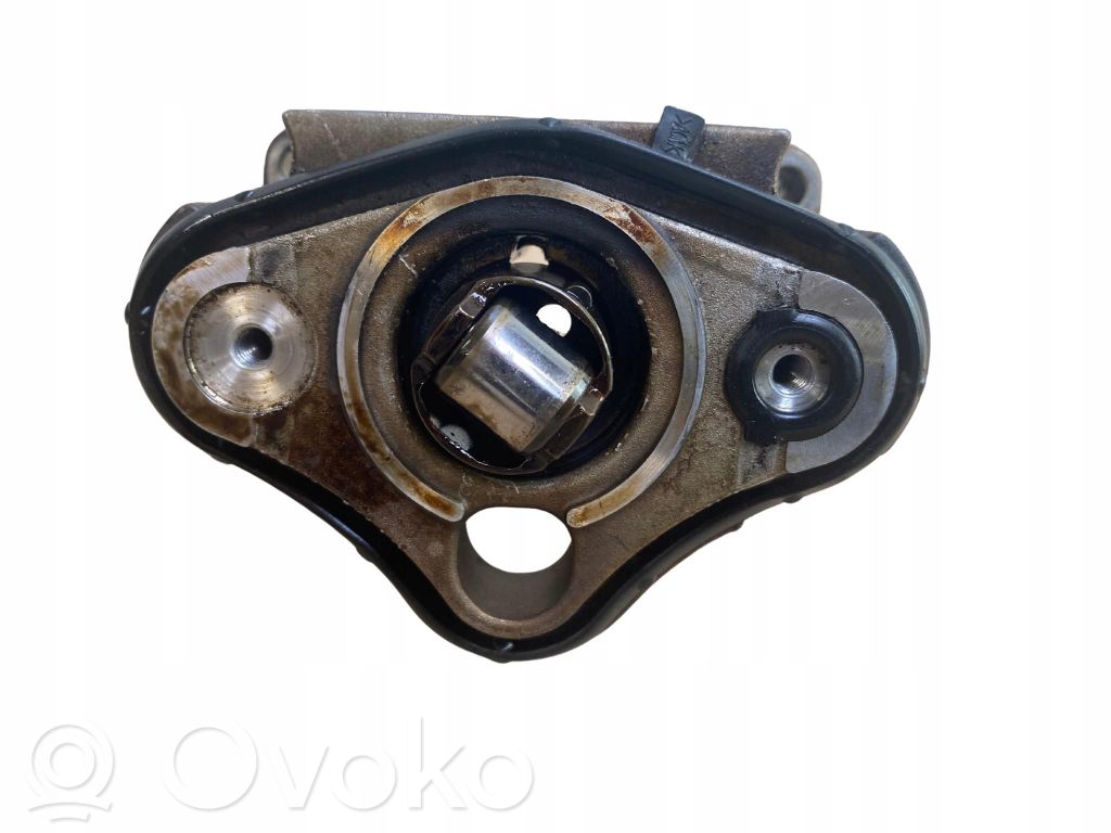 Fuel pump bracket   7540152