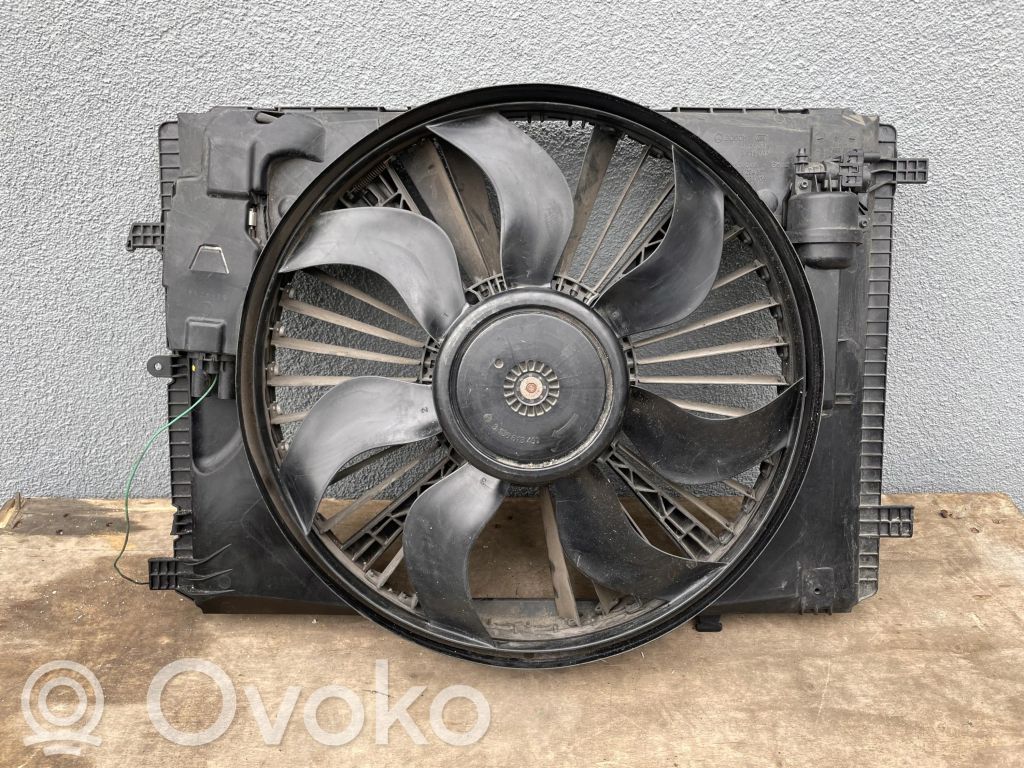 Mercedes-Benz C W204 Elektryczny wentylator chłodnicy 
