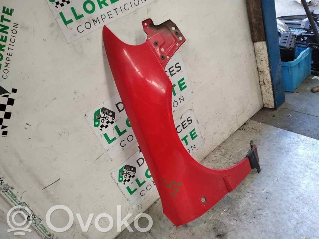 Aleta delantera   ROJO