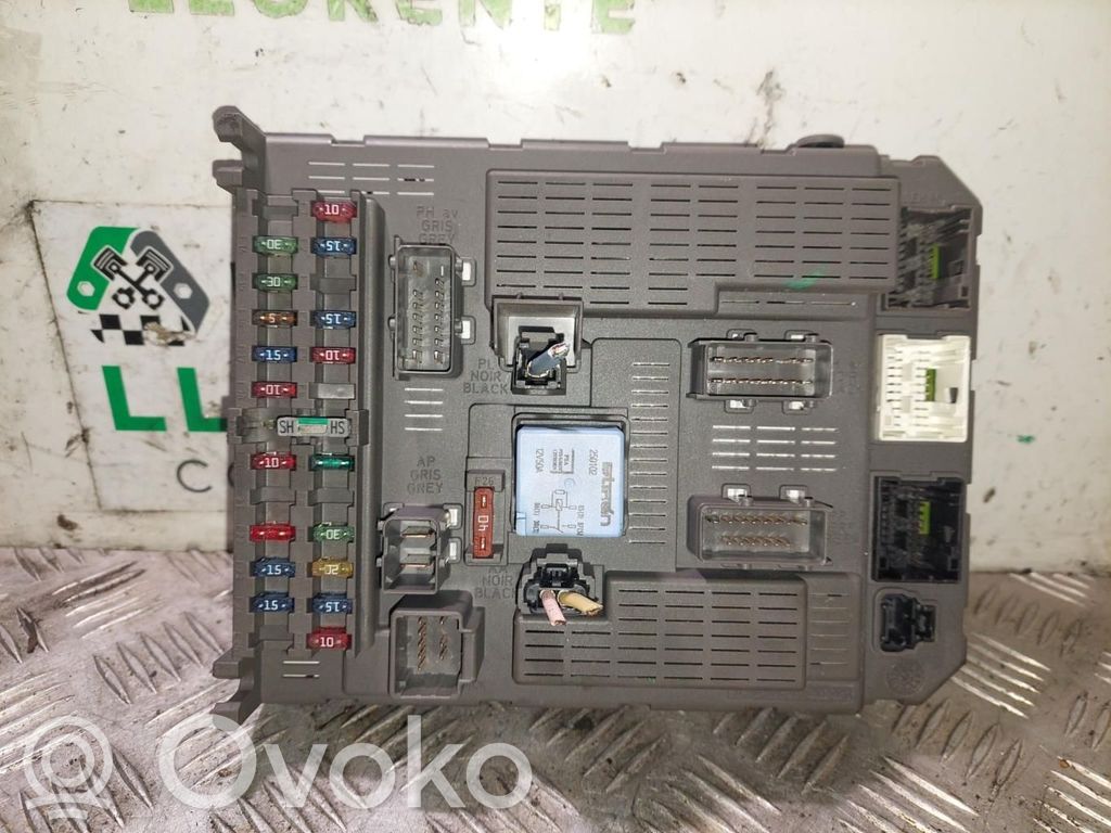 Sulakemoduuli   9651938280
