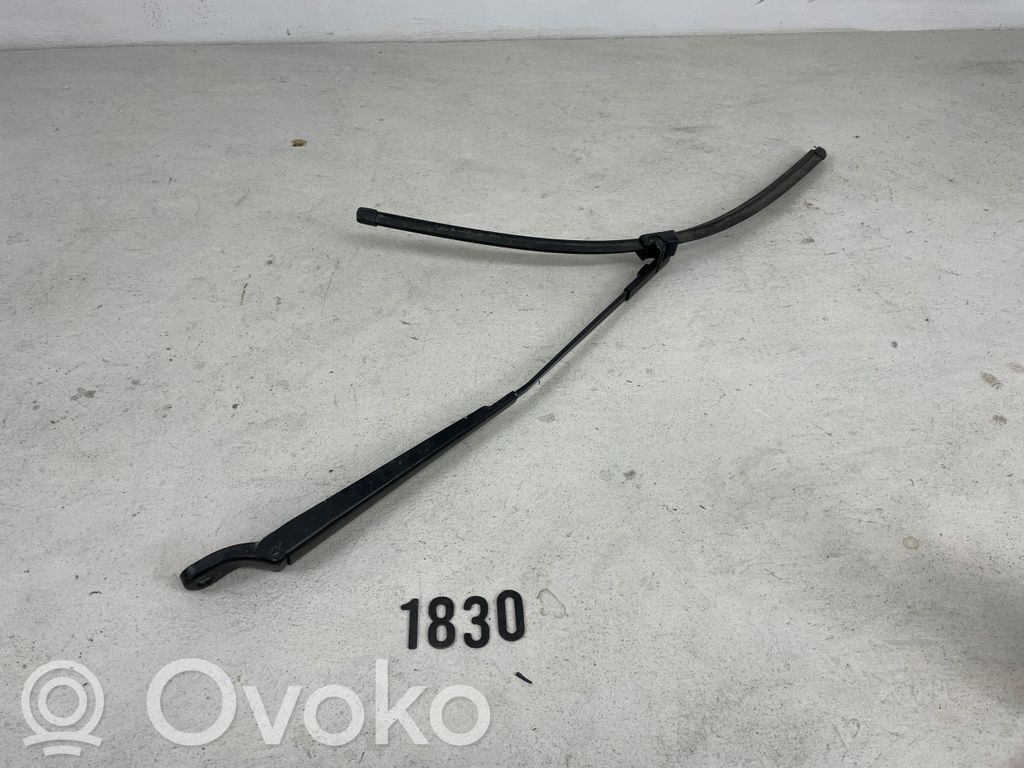 Renault Modus Ramię wycieraczki szyby przedniej / czołowej 