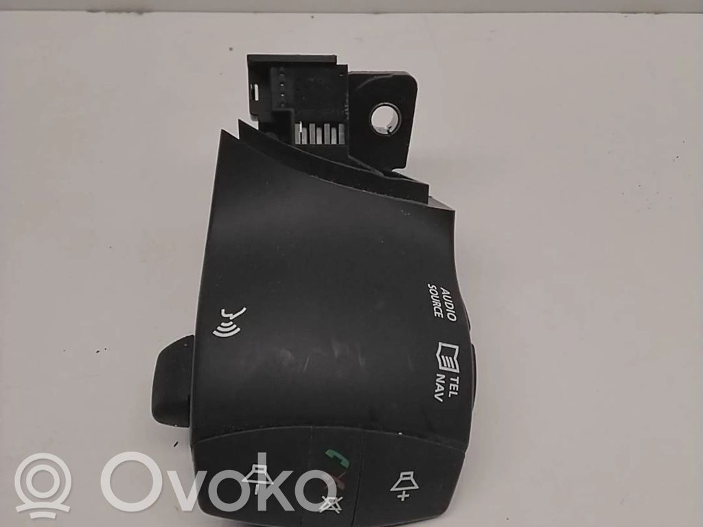 Renault Koleos I Interruptor de control multifunción 