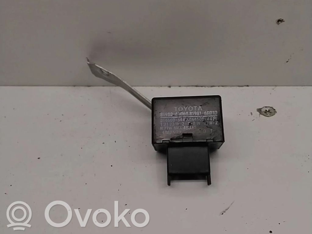 Toyota Land Cruiser (J100) Sterownik świateł awaryjnych 