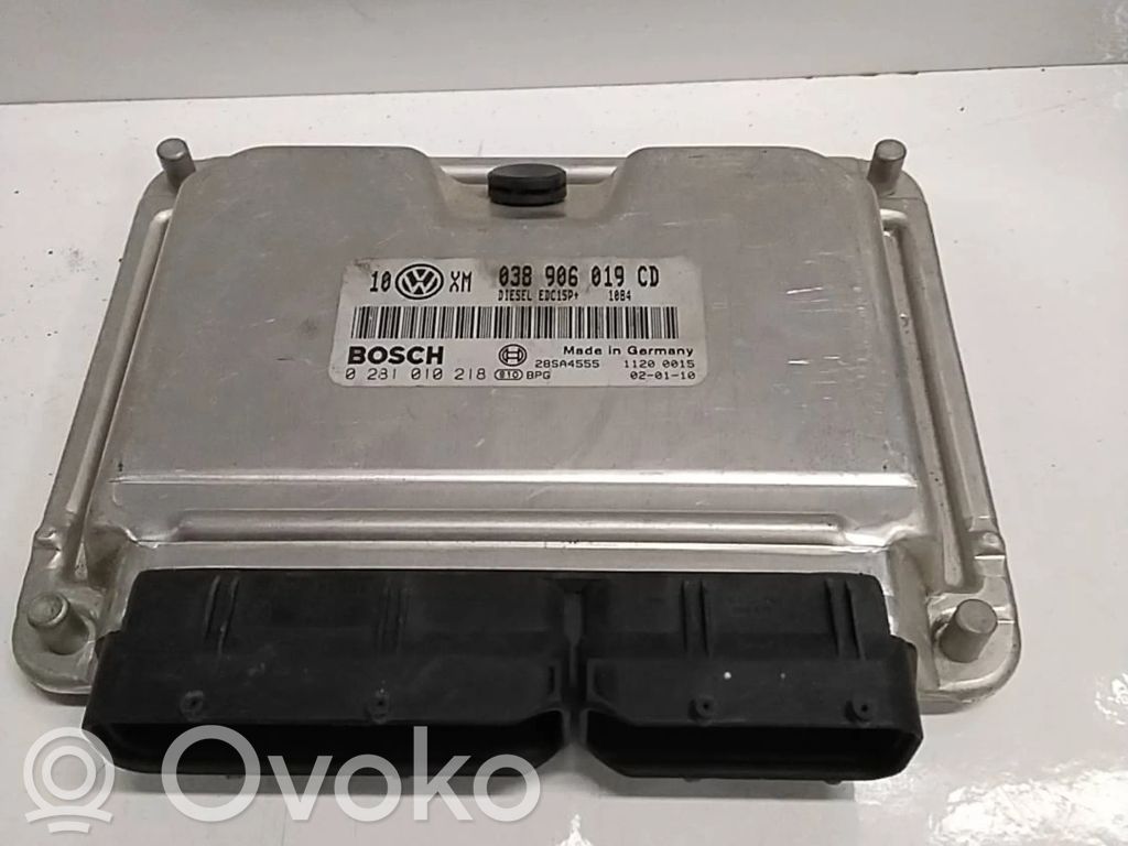 Volkswagen PASSAT B5 Engine control unit/module 