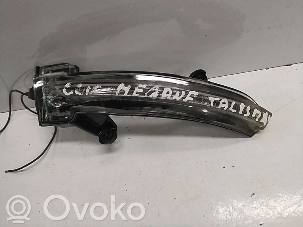 Renault Megane III Mirror indicator light 