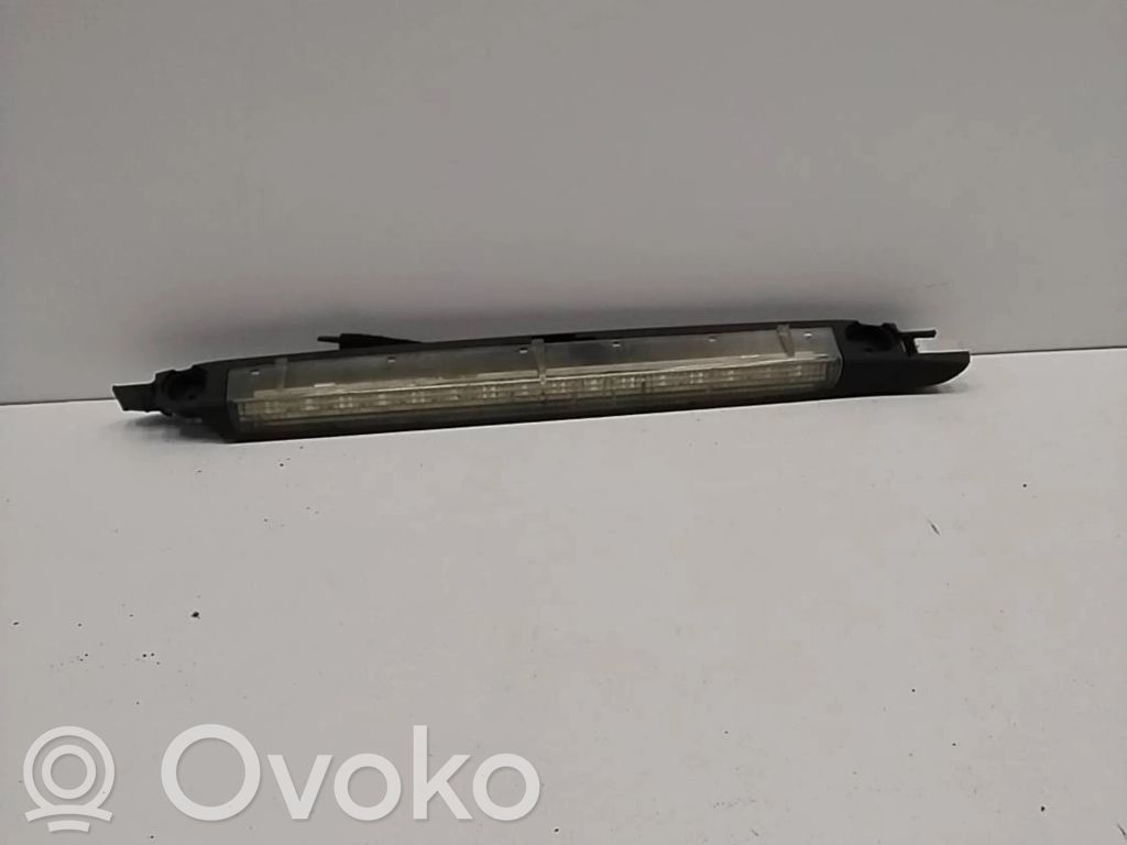 Citroen C6 Third/center stoplight 