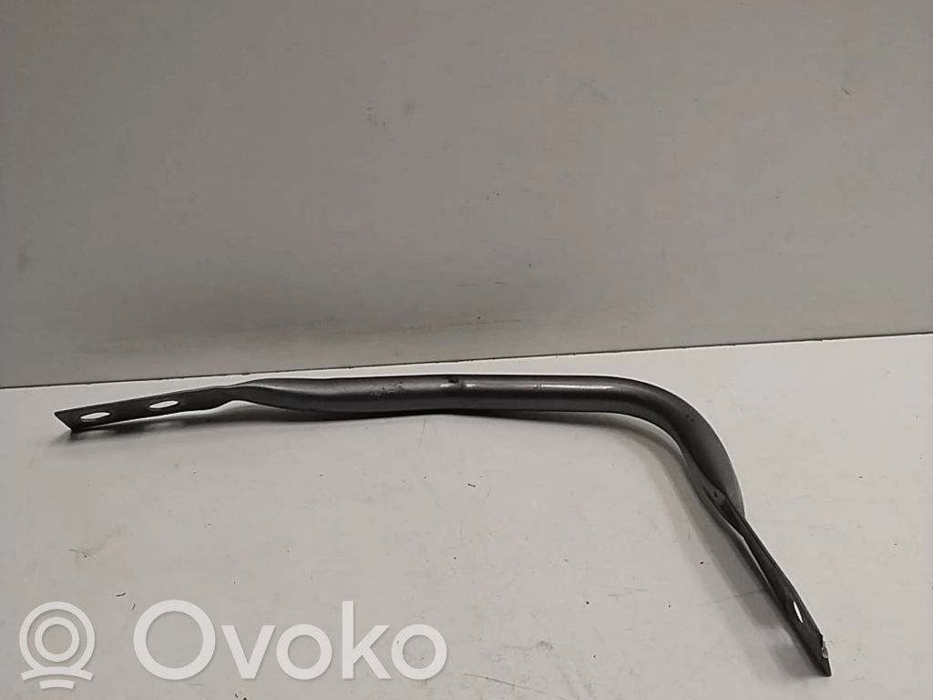 Renault Clio IV Fender mounting bracket 
