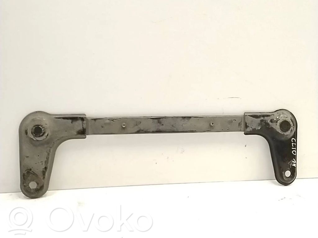 Renault Clio IV Radiator mount bracket 