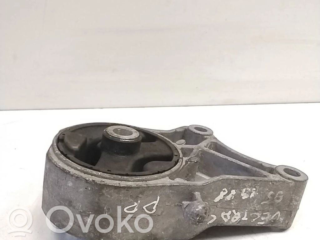 Opel Vectra C Engine mount bracket 