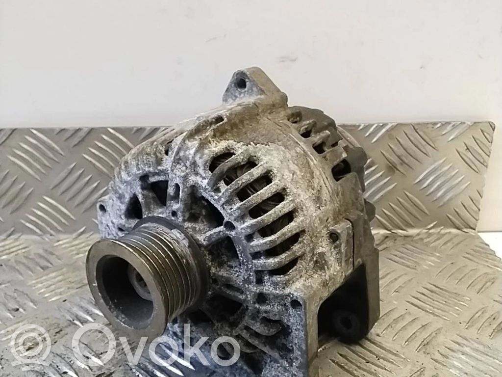 Generatorius   8200290215,2542818D,TG11C022