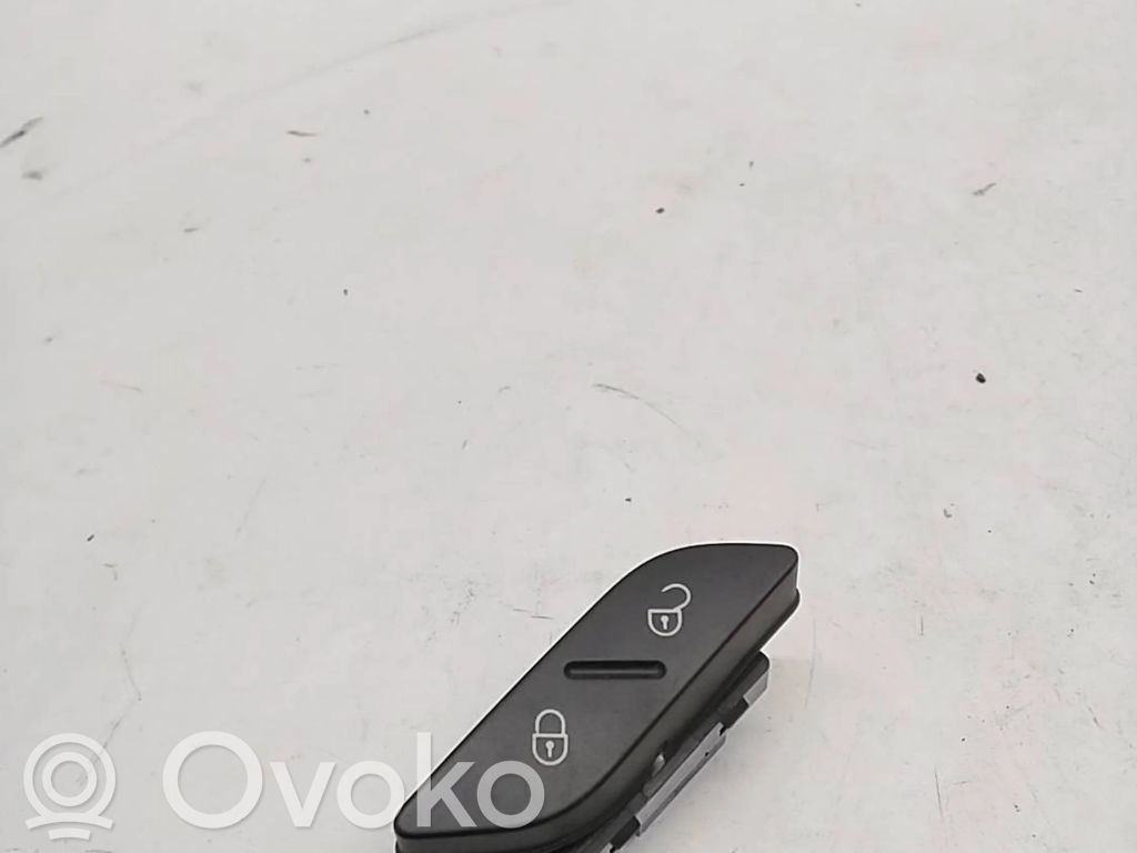 Volkswagen Golf V Central locking switch button 