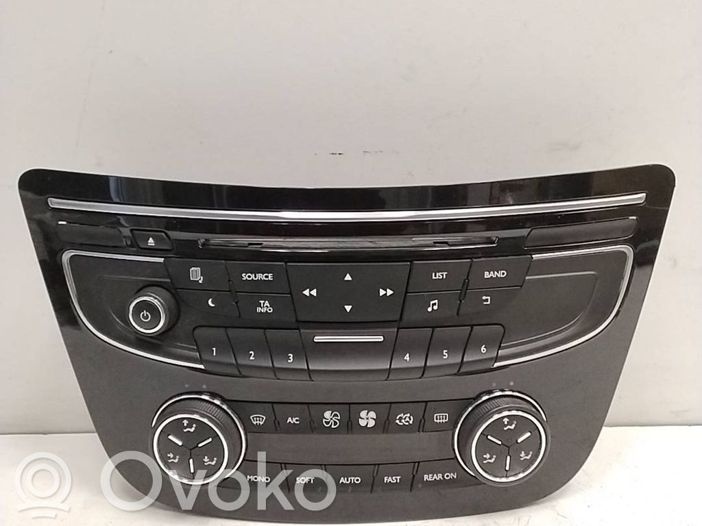 Peugeot 508 Climate control unit 