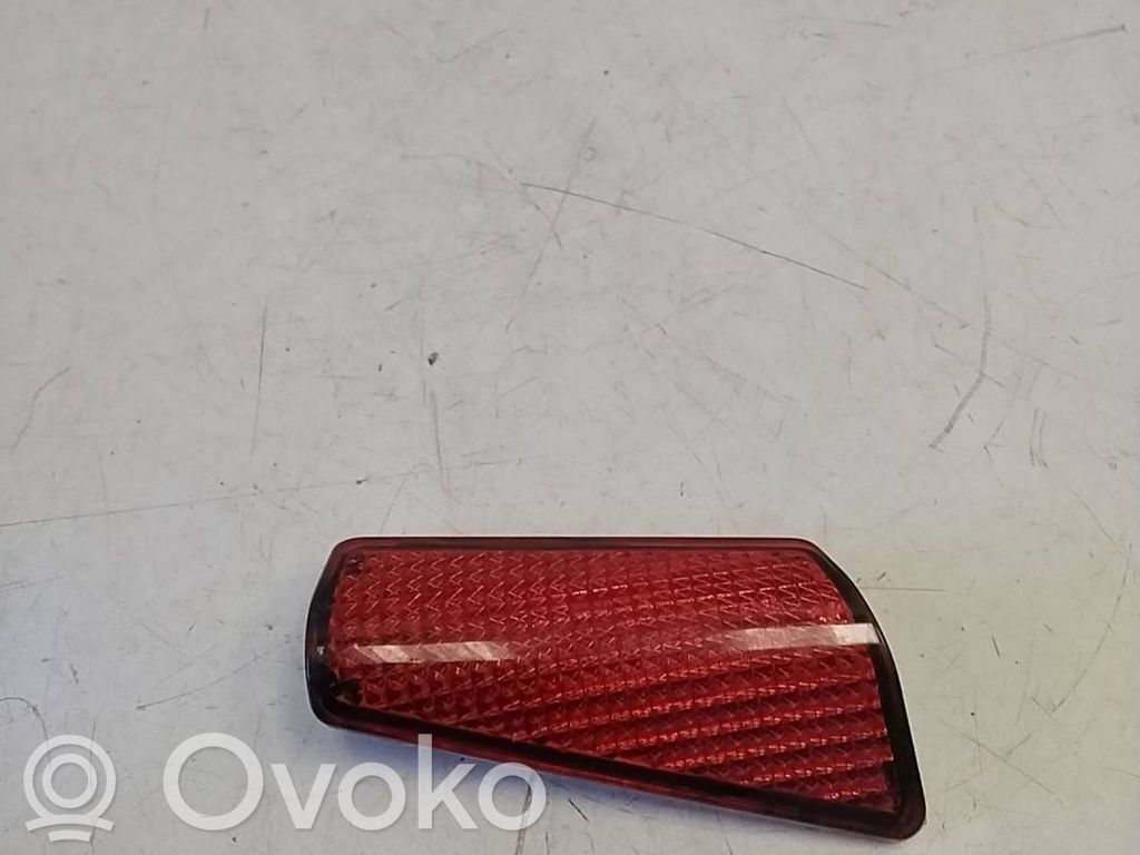 Alfa Romeo GT Front reflector 