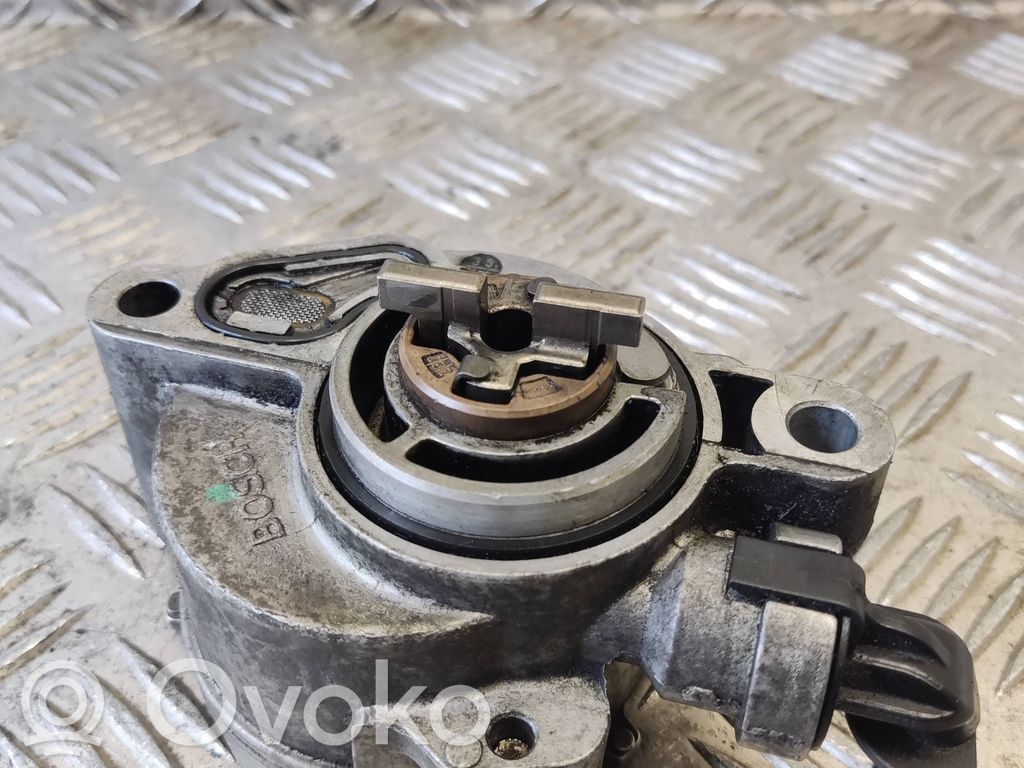 Citroen Xsara Picasso Vacuum pump 