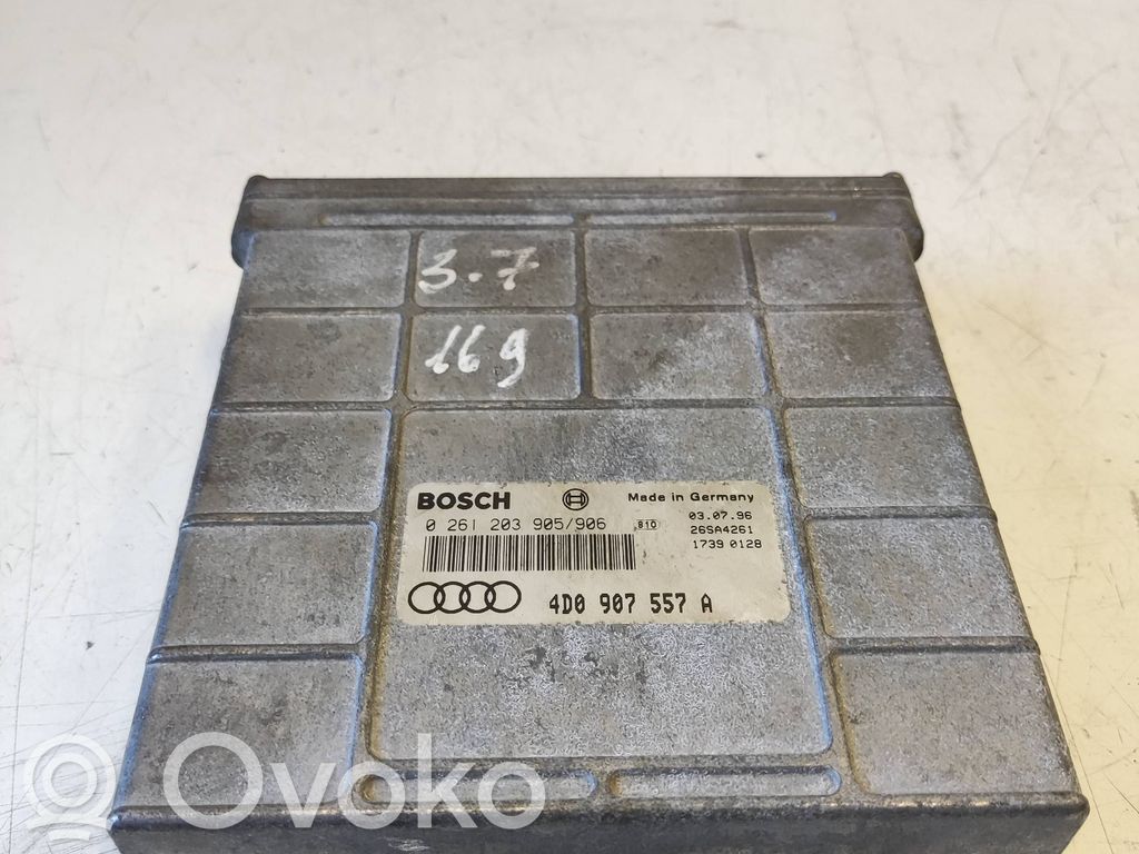 Audi A8 S8 D2 4D Engine control unit/module 