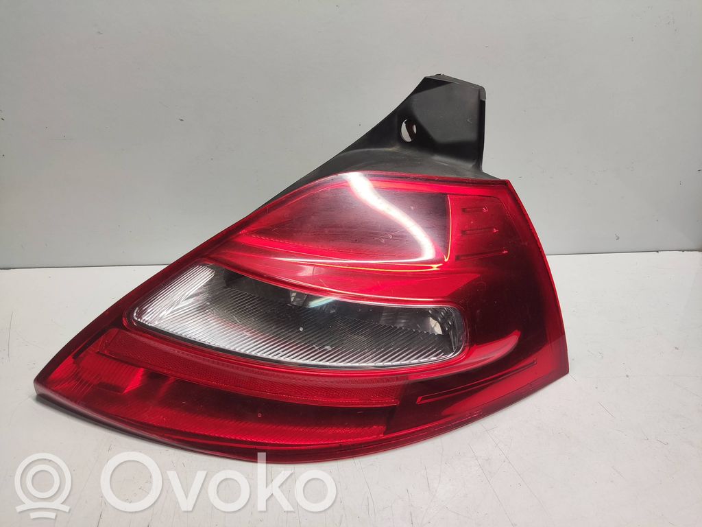 Renault Megane II Galinis žibintas kėbule 
