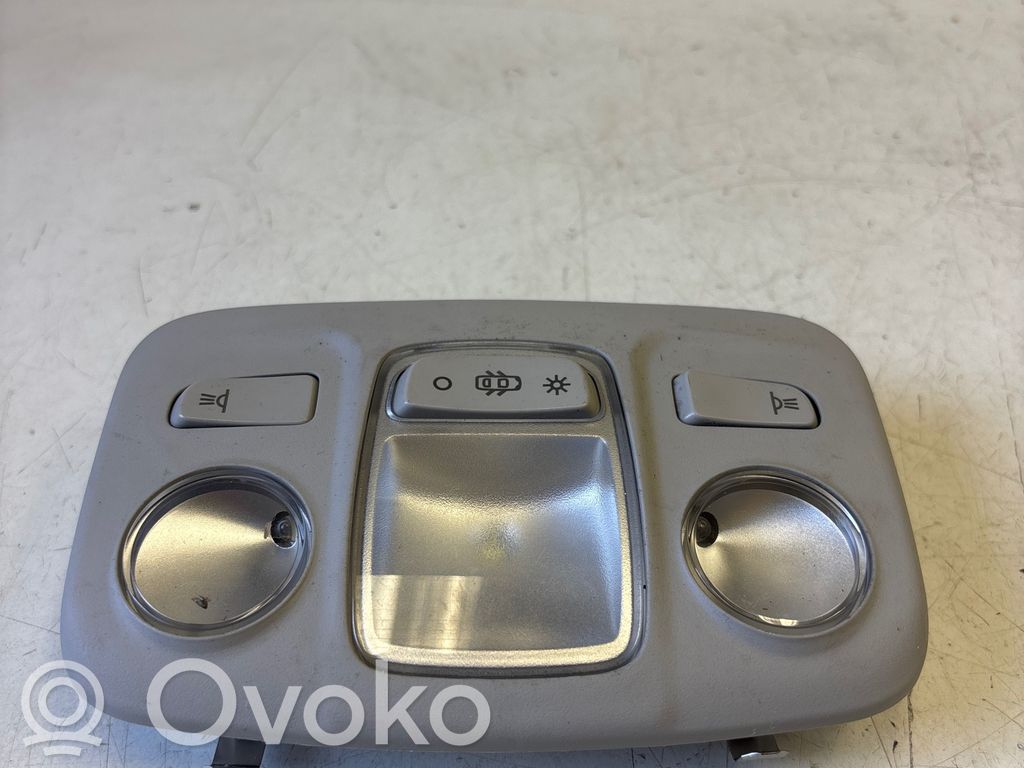 Citroen C4 Grand Picasso Rear seat light 