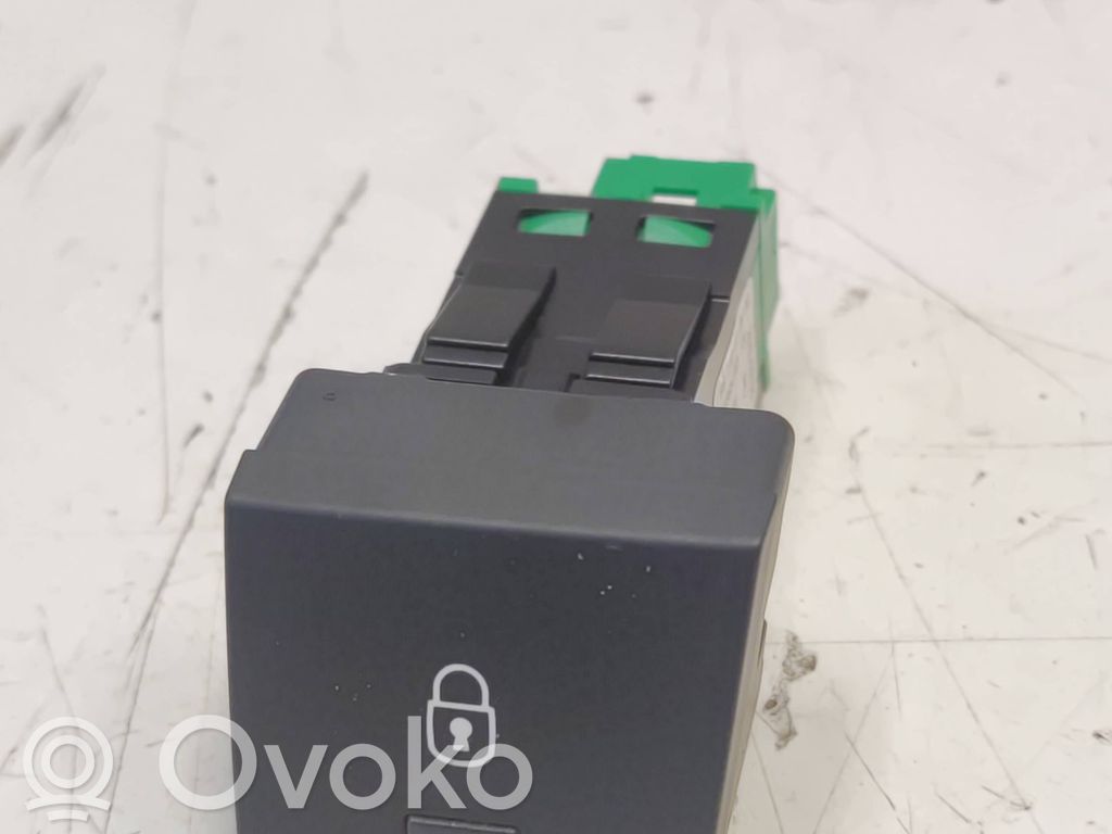 Peugeot 508 RXH Central locking switch button 