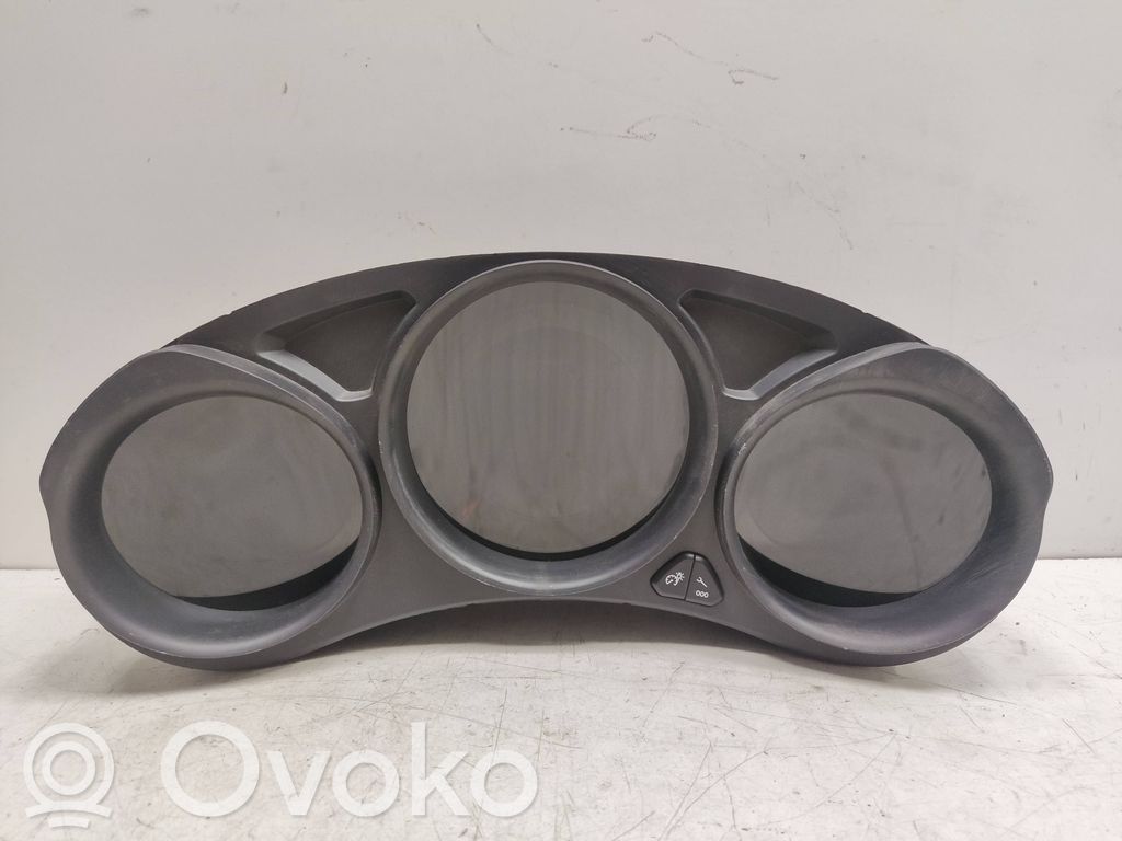 Citroen C4 II Speedometer (instrument cluster) 
