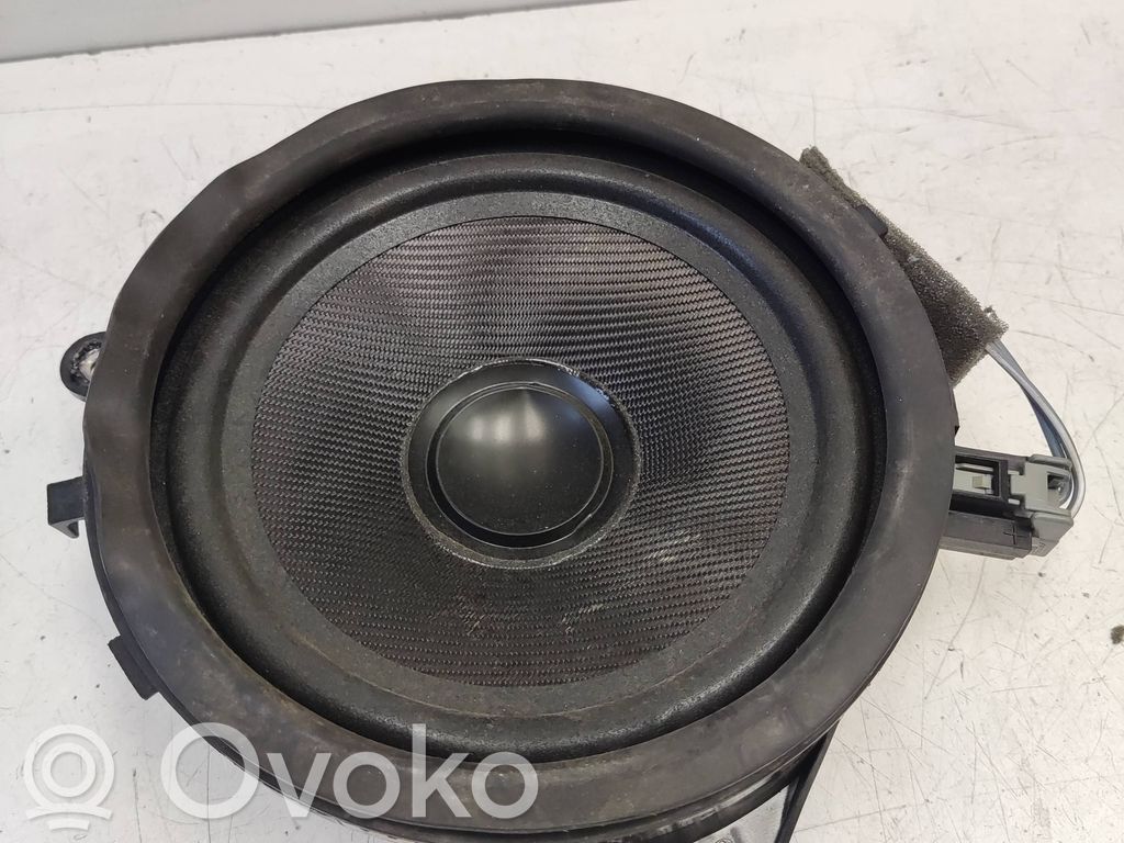 Volvo V70 Altavoz de la puerta delantera 