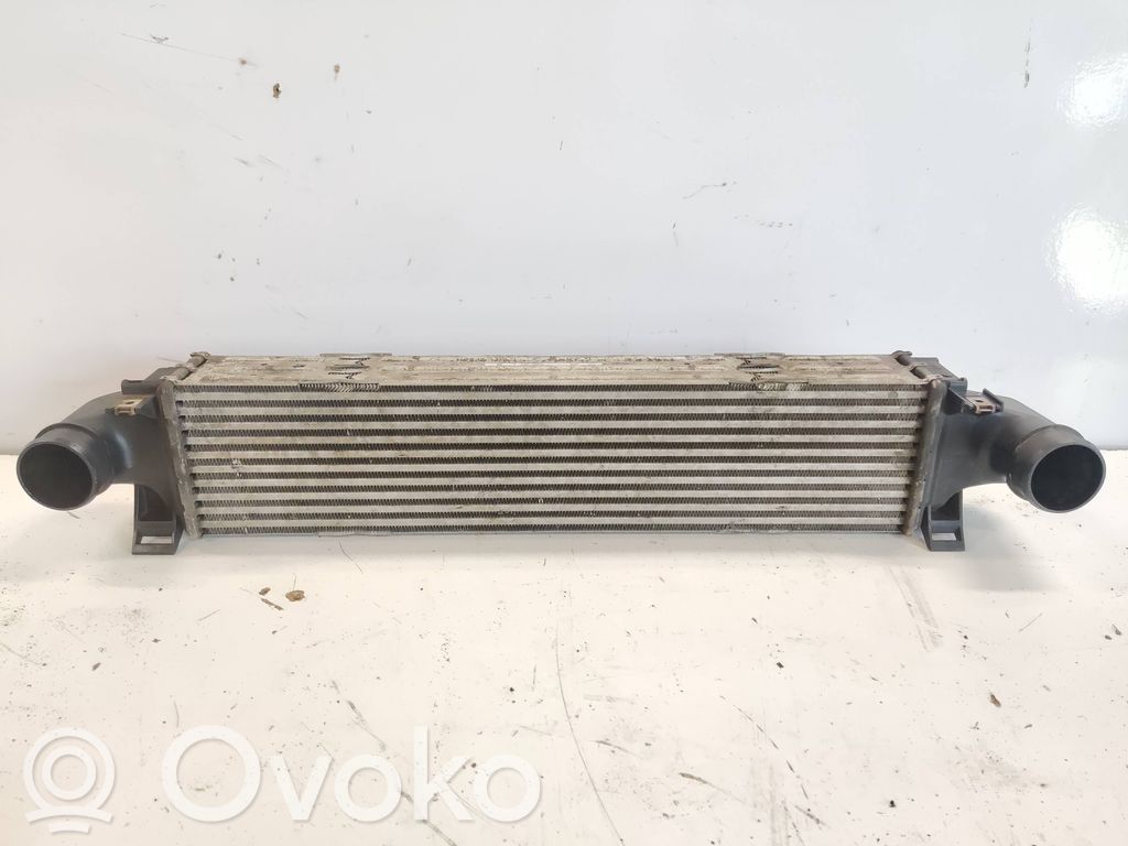 Volvo V60 Interkūlerio radiatorius 