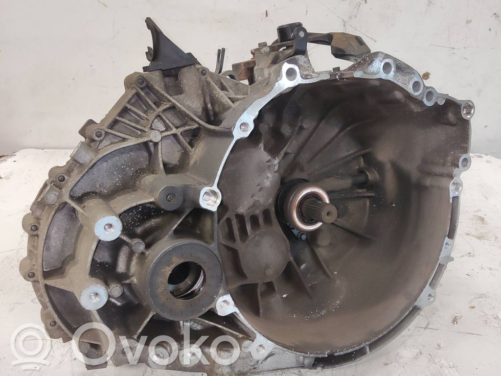 Volvo V60 Manualna 6-biegowa skrzynia biegów 