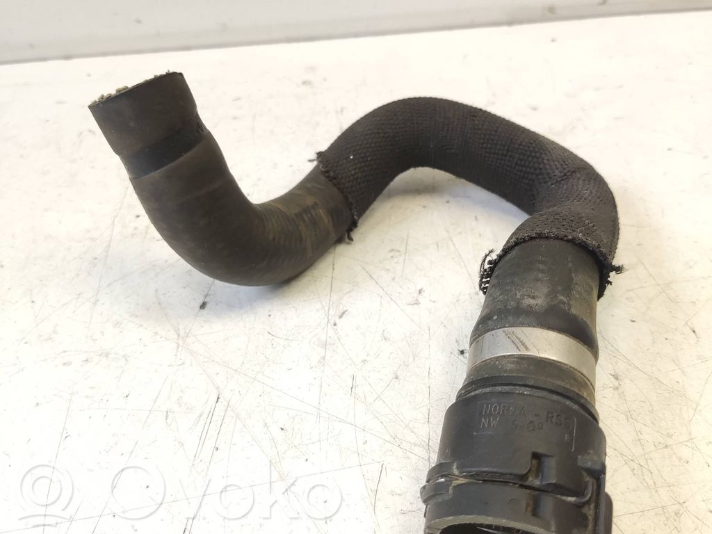 Engine coolant pipe/hose