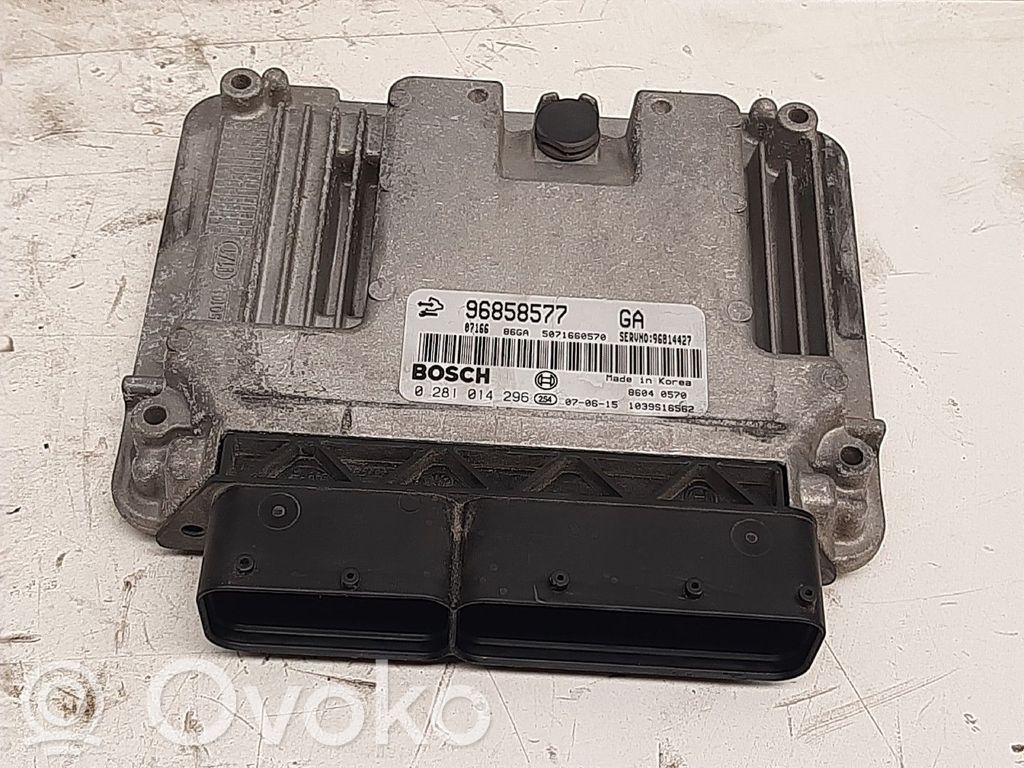 Opel Antara Engine control unit/module 