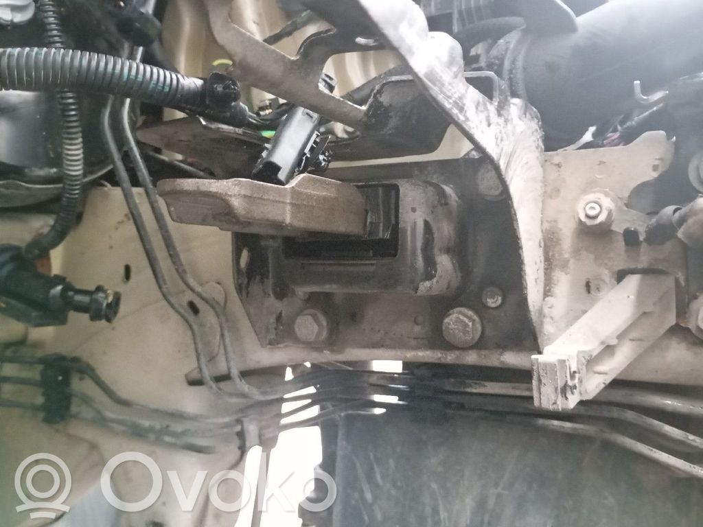 Citroen C-Elysée Supporto della scatola del cambio 