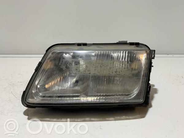 Audi A3 S3 8L Priekšējais lukturis 