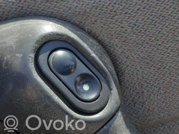 Opel Corsa B Elektrisko logu slēdzis 