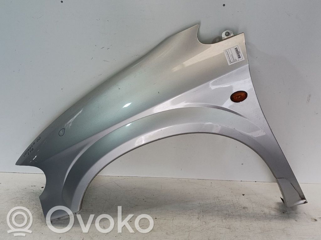 Chrysler Voyager Fender 