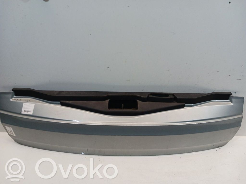 Tailgate/trunk/boot lid   CINZA