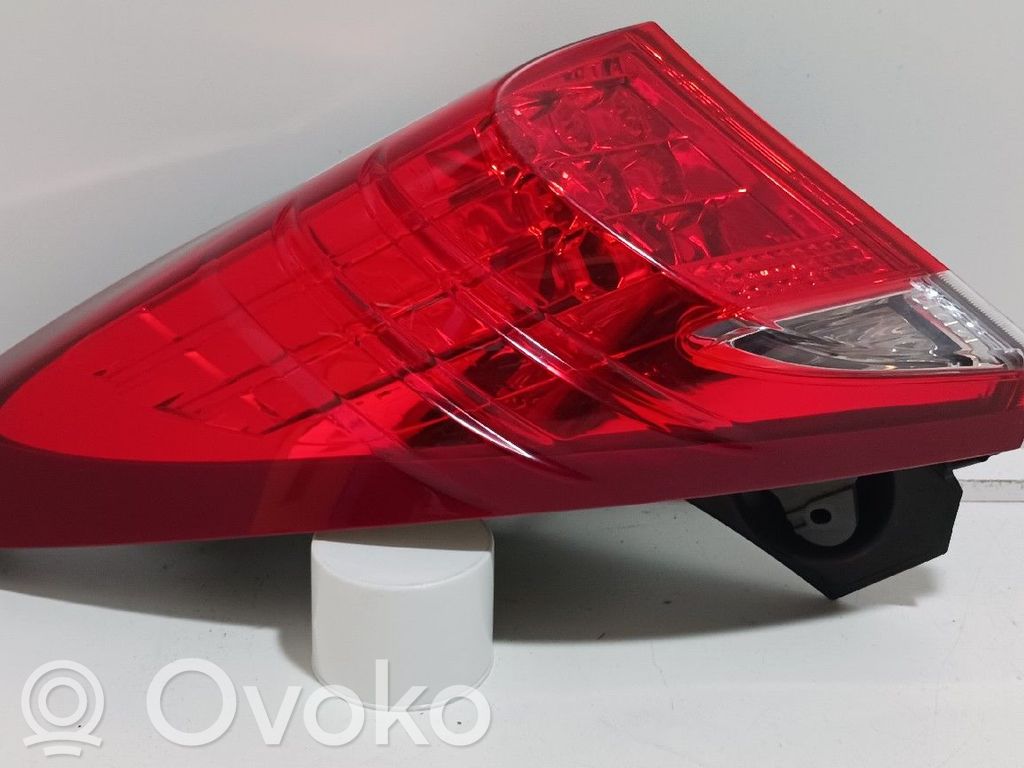 Honda Civic IX Lampy tylnej klapy bagażnika 