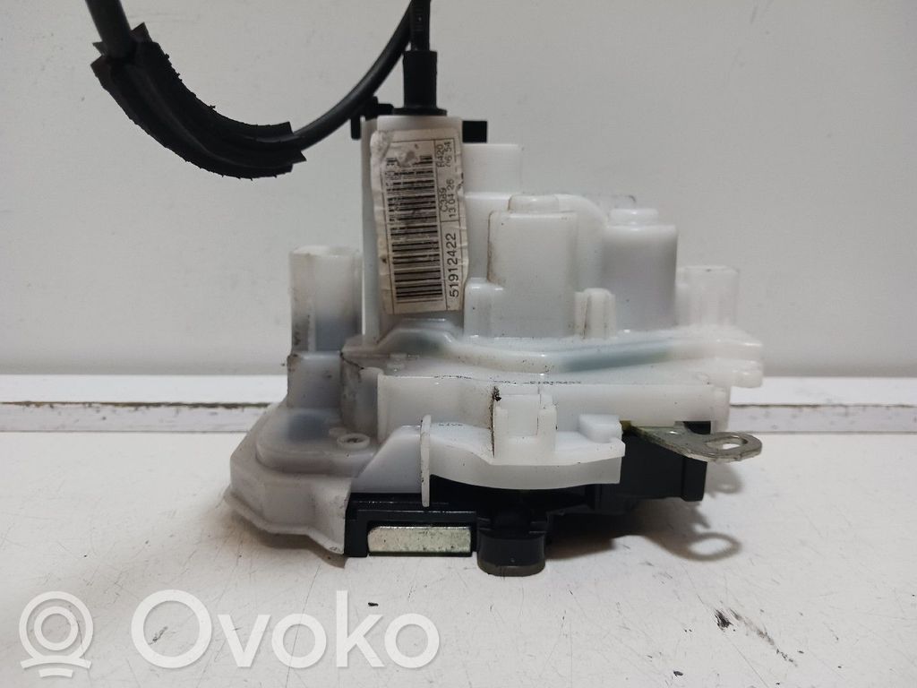 Front door lock   51912422,5PINOS