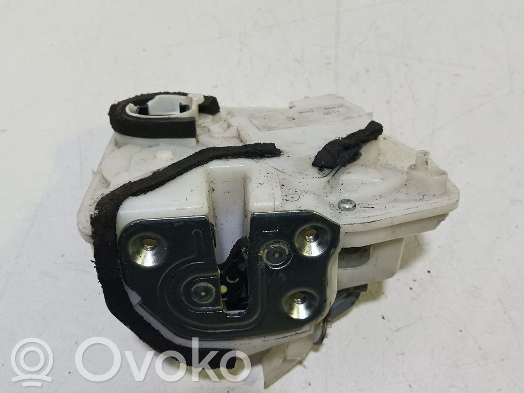 Cerradura de puerta delantera   F97G02L1,5PINOS