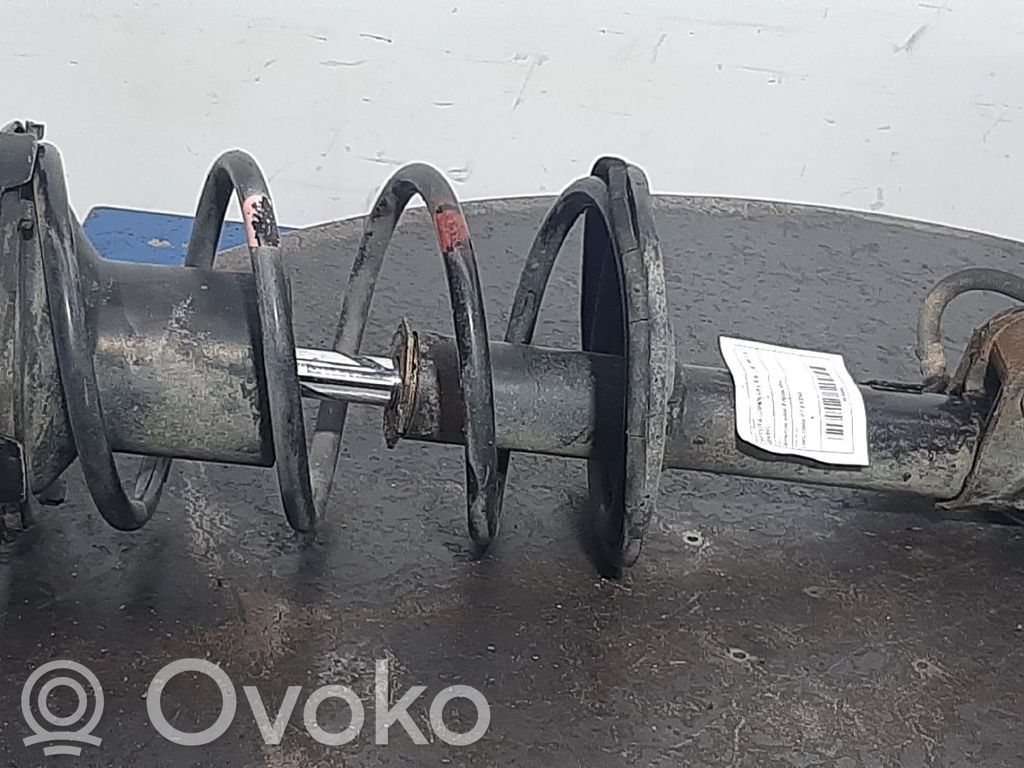 Toyota Corolla E90 Stoßdämpfer vorne 