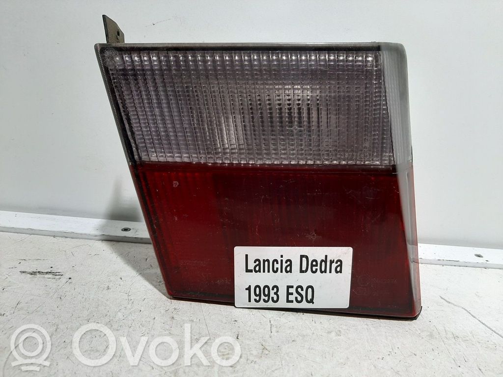 Lancia Dedra Takaluukun takavalot 