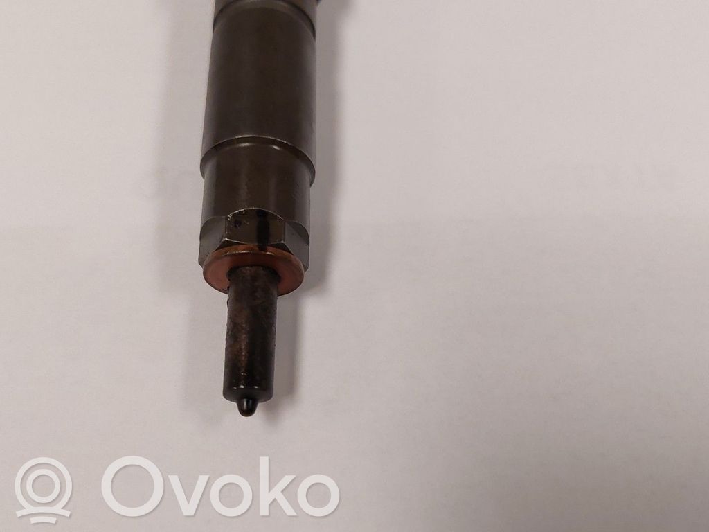 Fuel injector   445115048,5115