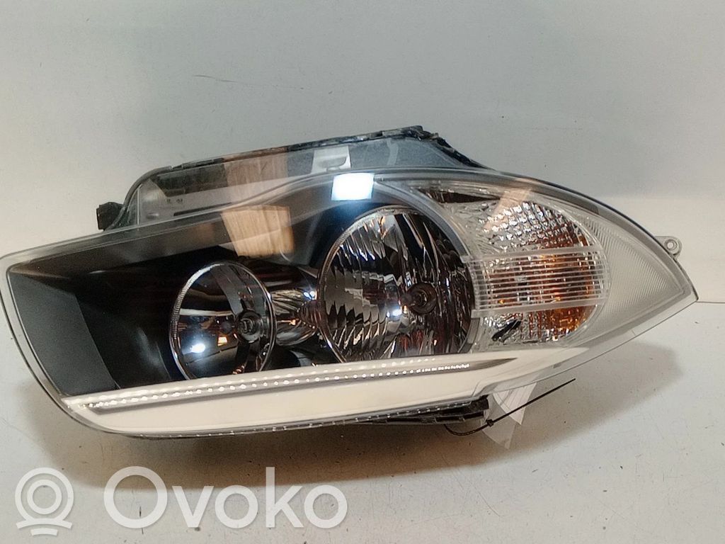 BMW 1 E82 E88 Etu-/Ajovalo 