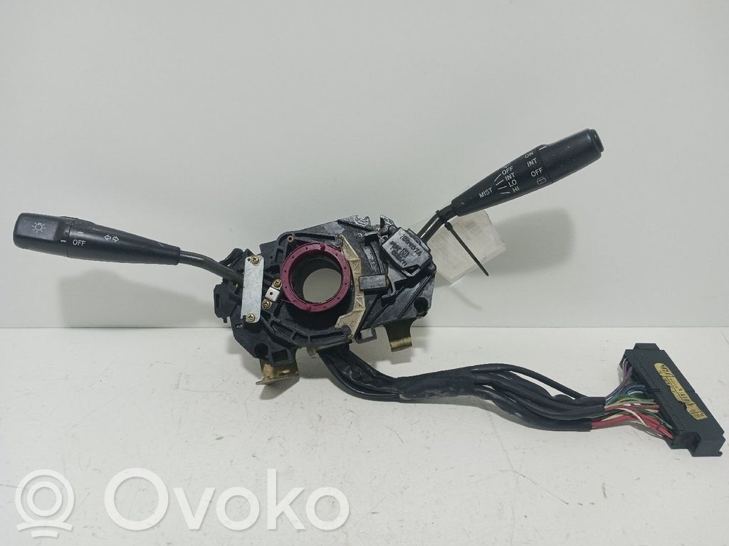Toyota Corolla E110 Rokturu komplekts 