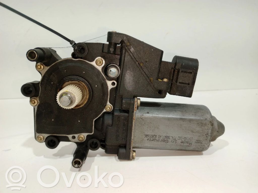 Audi A3 S3 8L Etuoven ikkunan nostomoottori 