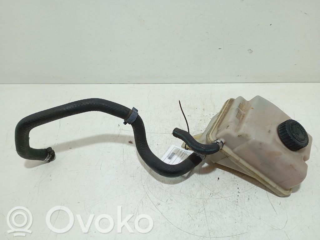 Ohjaustehostimen nestesäiliö   9612140880E