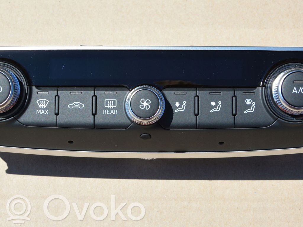 Audi Q2 - Panel klimatyzacji 